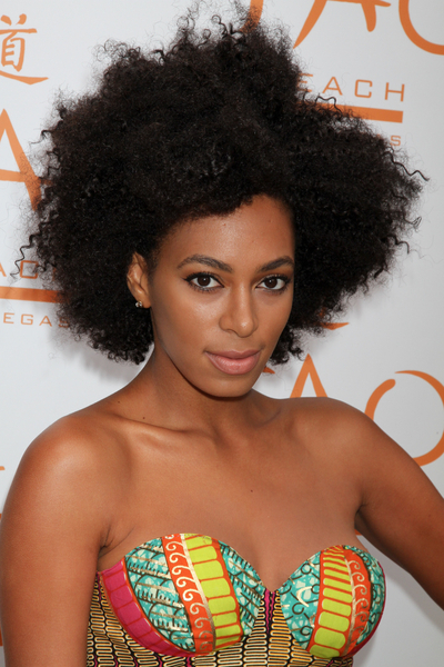Hairstyles    Chop on Solange Knowles Special Dj Set At Tao Beach In Las Vegas On June 12
